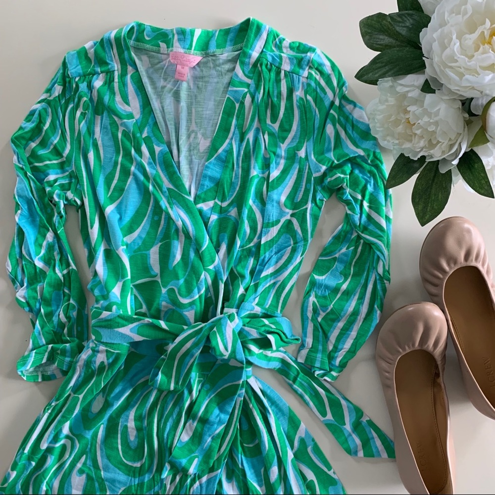 SOLD - NWOT - size M - Lilly Pulitzer wrap dress
